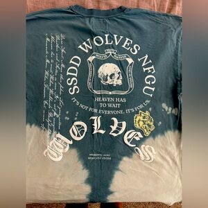 Darc Sport Memento Mori/Heaven has to wait Wolves Blue and cream